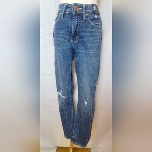 NWT Silver Avery Curvy Fit High Rise Skinny Crop Jeans, Size 25W, 26L